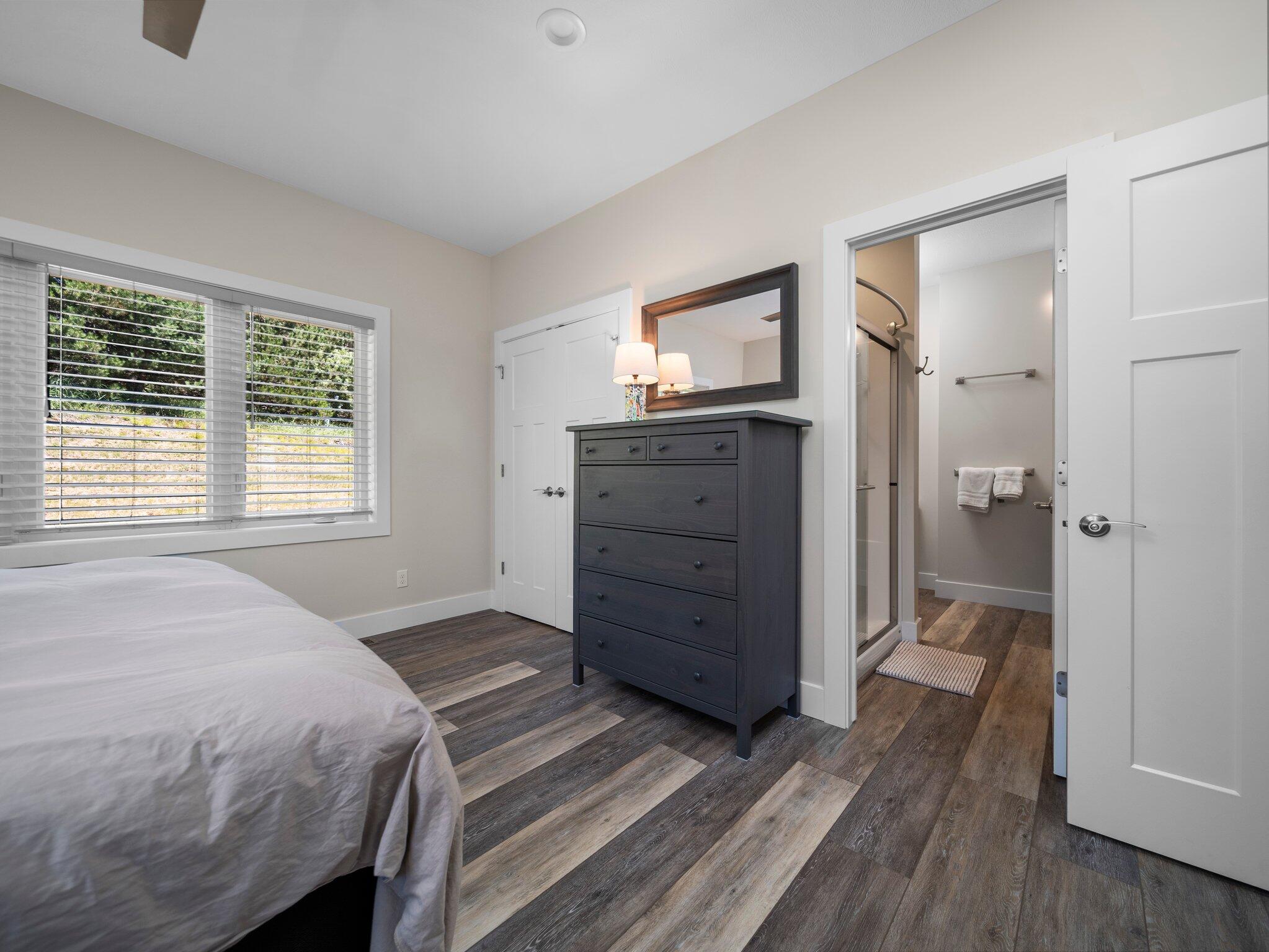 15241 Maxey Road Arcadia, MI 49613 - Photo 38 of 80 Bedroom 2 opens to hall bath