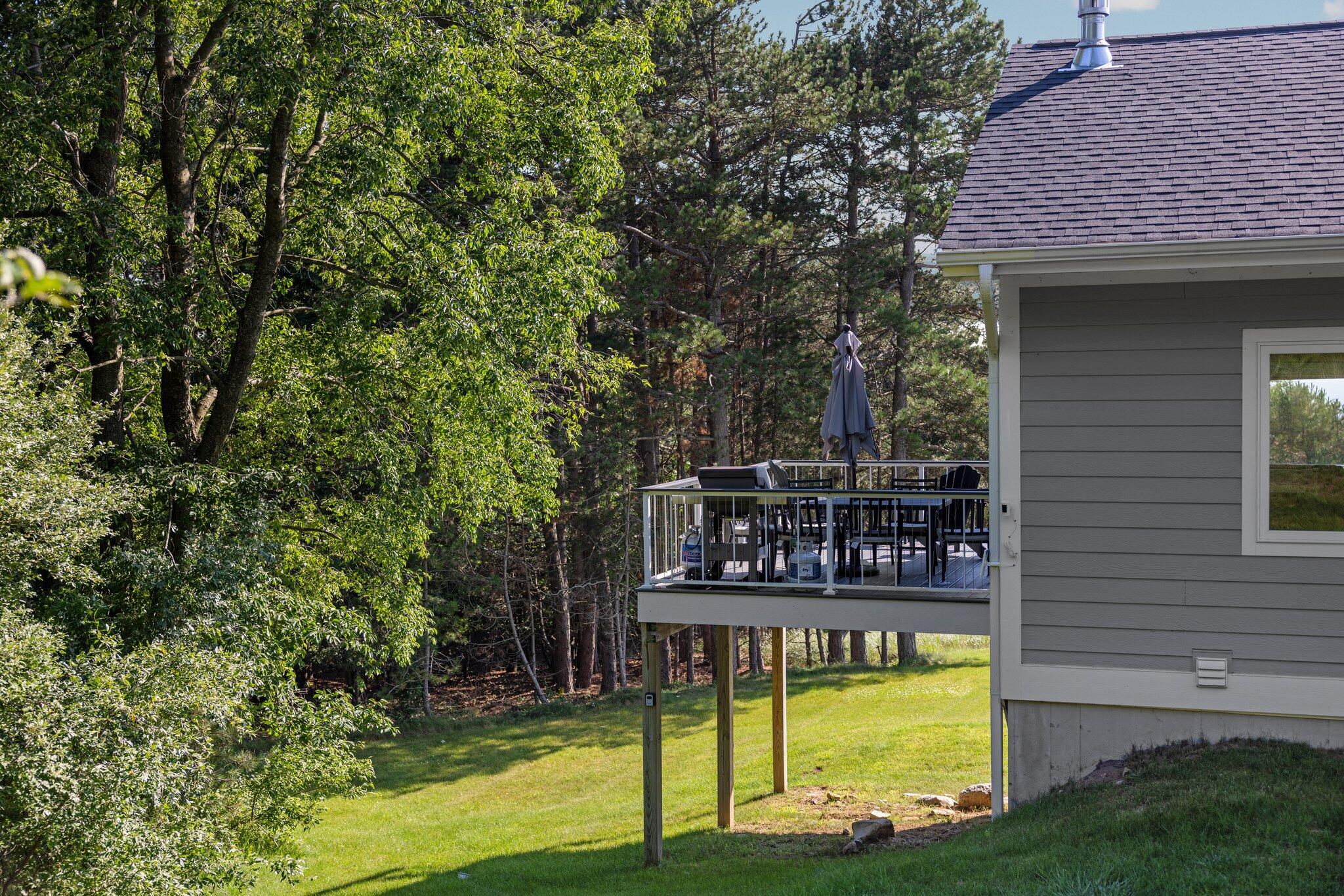15241 Maxey Road Arcadia, MI 49613 - Photo 49 of 81 Deck views