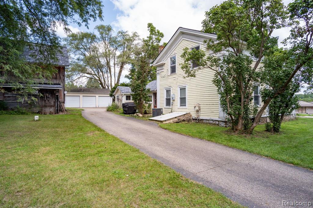 896 Milford Road Holly, MI 48442 - Photo 29 of 41 Gallery Image 29