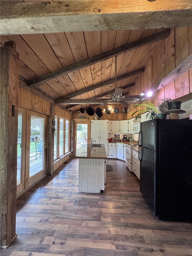 987 Bloomster Hollow Road Smethport, PA 16749 - Photo 4 of 49