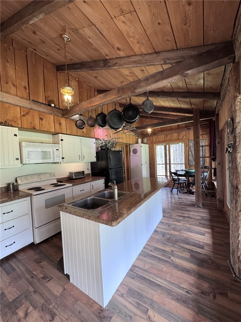 987 Bloomster Hollow Road Smethport, PA 16749 - Photo 8 of 49