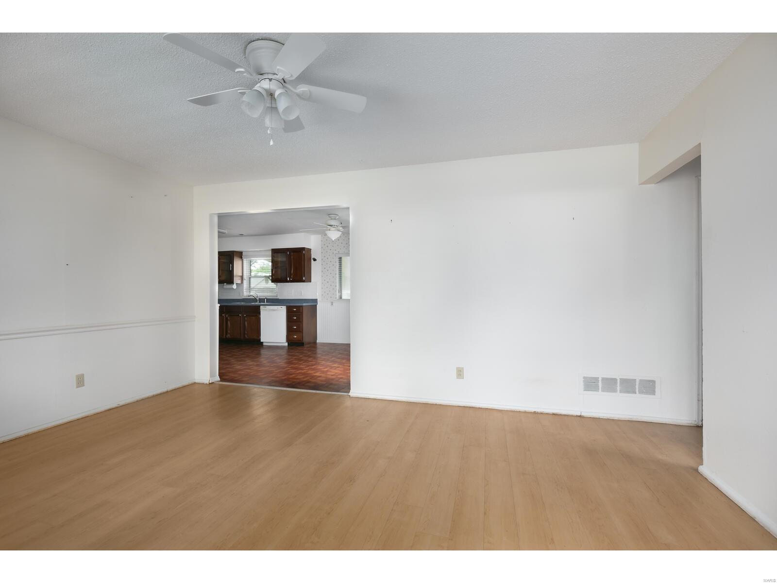 4300 Ashby Road St. Ann, MO 63074 - Photo 3 of 19 Gallery Image 3