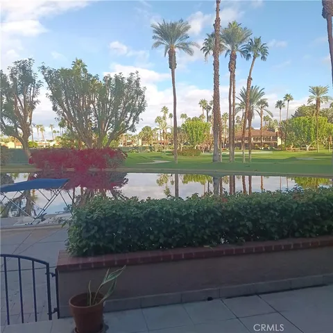 $624,000 | 127 Lakeshore Drive, Rancho Mirage, CA 92270