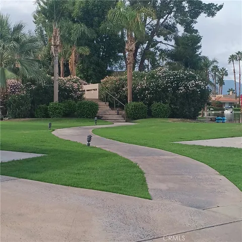 $624,000 | 127 Lakeshore Drive, Rancho Mirage, CA 92270