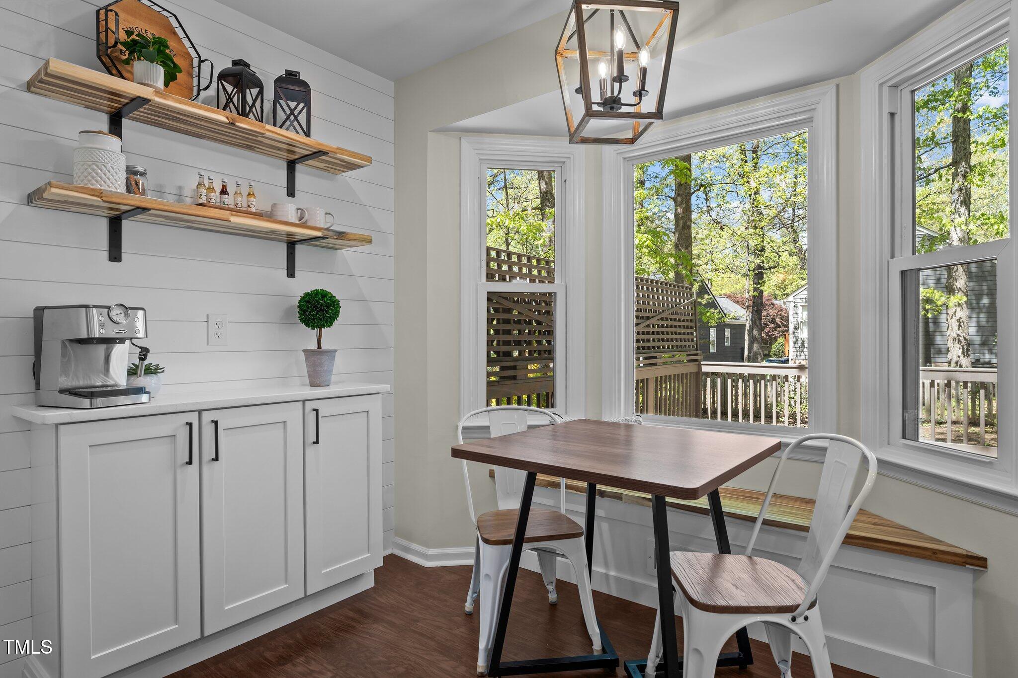 4936 Liverpool Lane Raleigh, NC 27604 - Photo 11 of 37 Built-in Nook and Counter