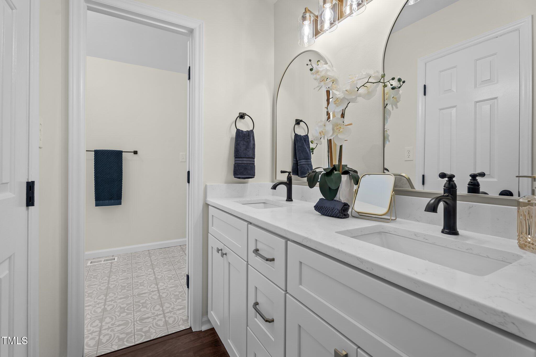 4936 Liverpool Lane Raleigh, NC 27604 - Photo 18 of 37 Primary Bathroom