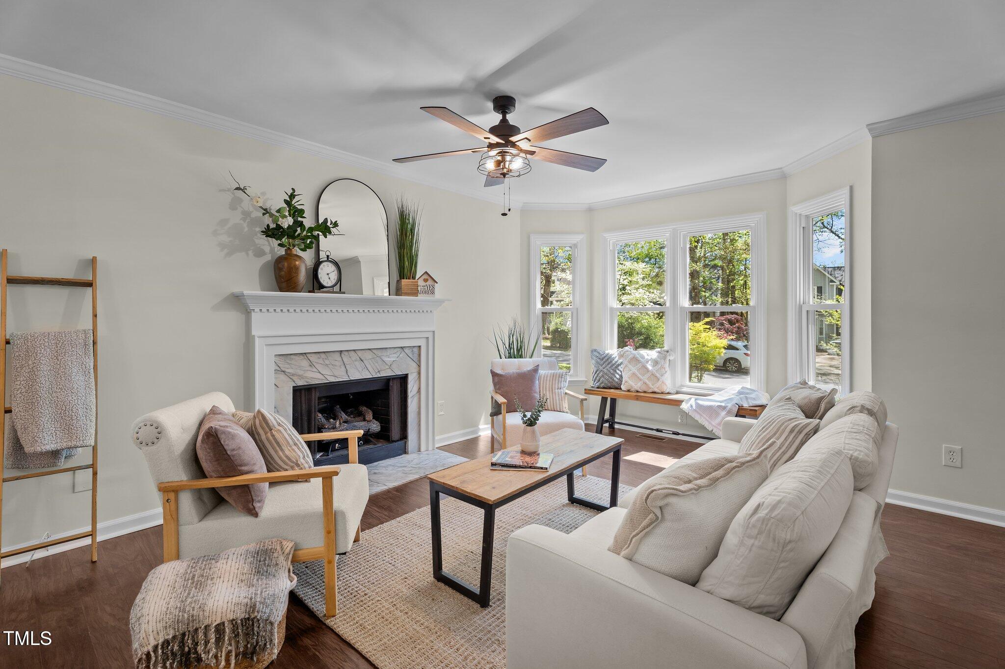 4936 Liverpool Lane Raleigh, NC 27604 - Photo 5 of 37 4936 living room3