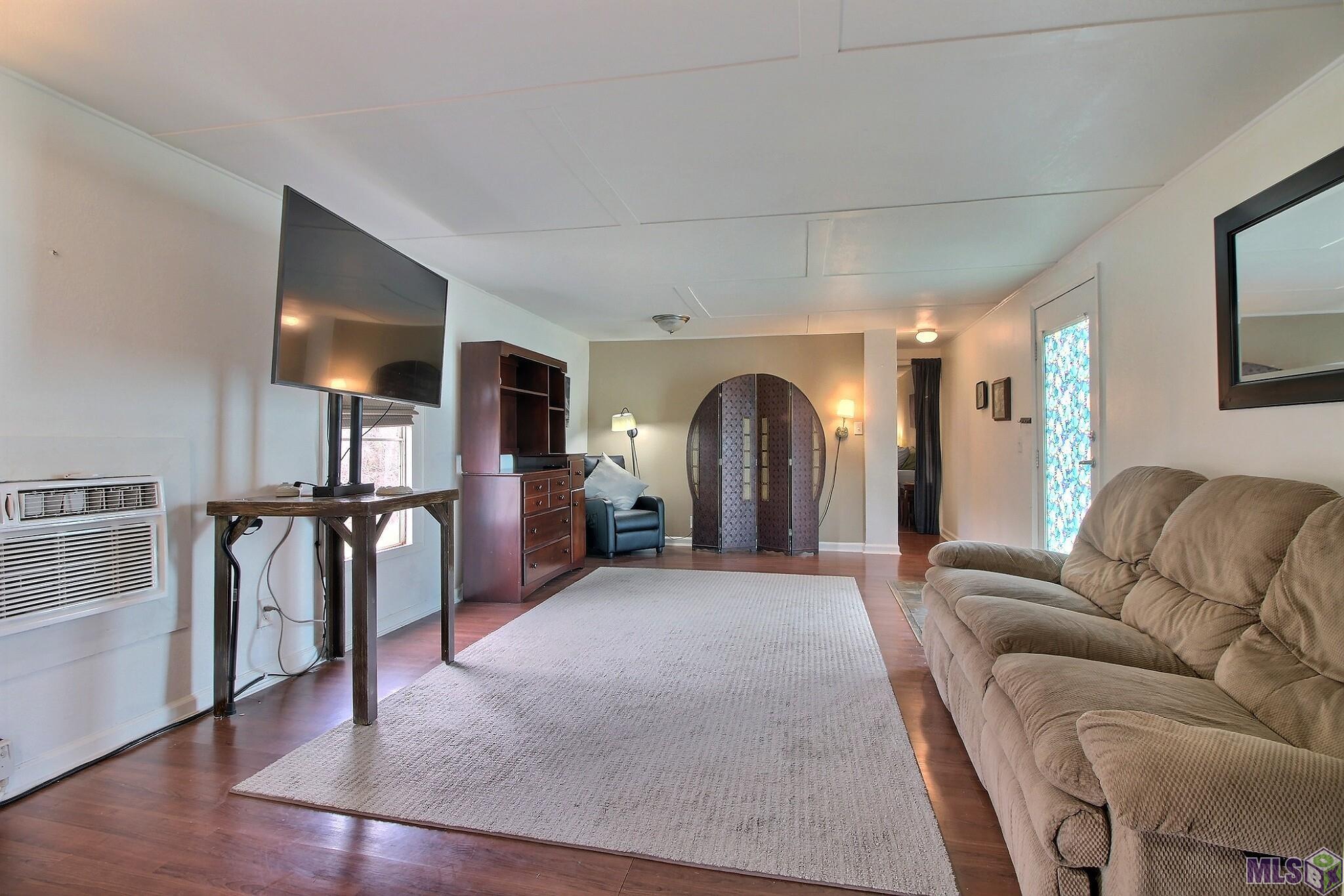 37230 R And R Drive Walker, LA 70785 - Photo 8 of 18