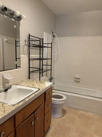 $1,895 | 3623 McMinnville Highway, Manchester, TN 37355