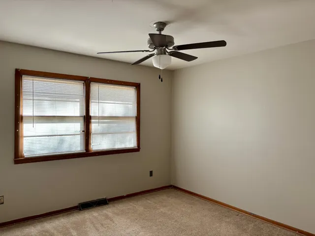 $1,895 | 3623 McMinnville Highway, Manchester, TN 37355