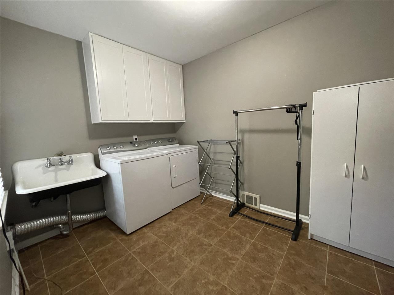 2297 Massey Road Memphis, TN 38119 - Photo 8 of 17 Gallery Image 8