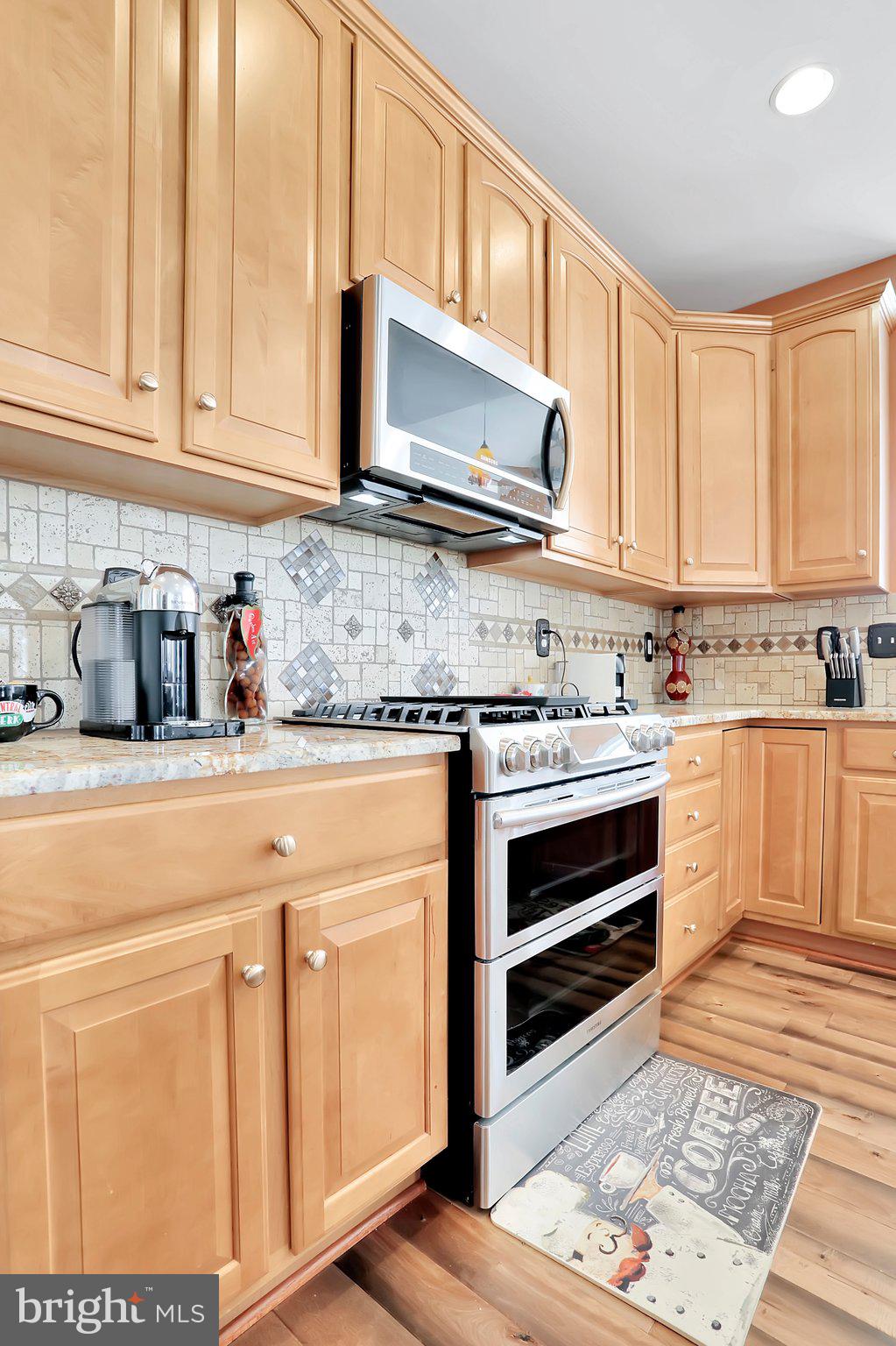 1802 Weybridge Road Frederick, MD 21702 - Photo 4 of 37 Gallery Image 4
