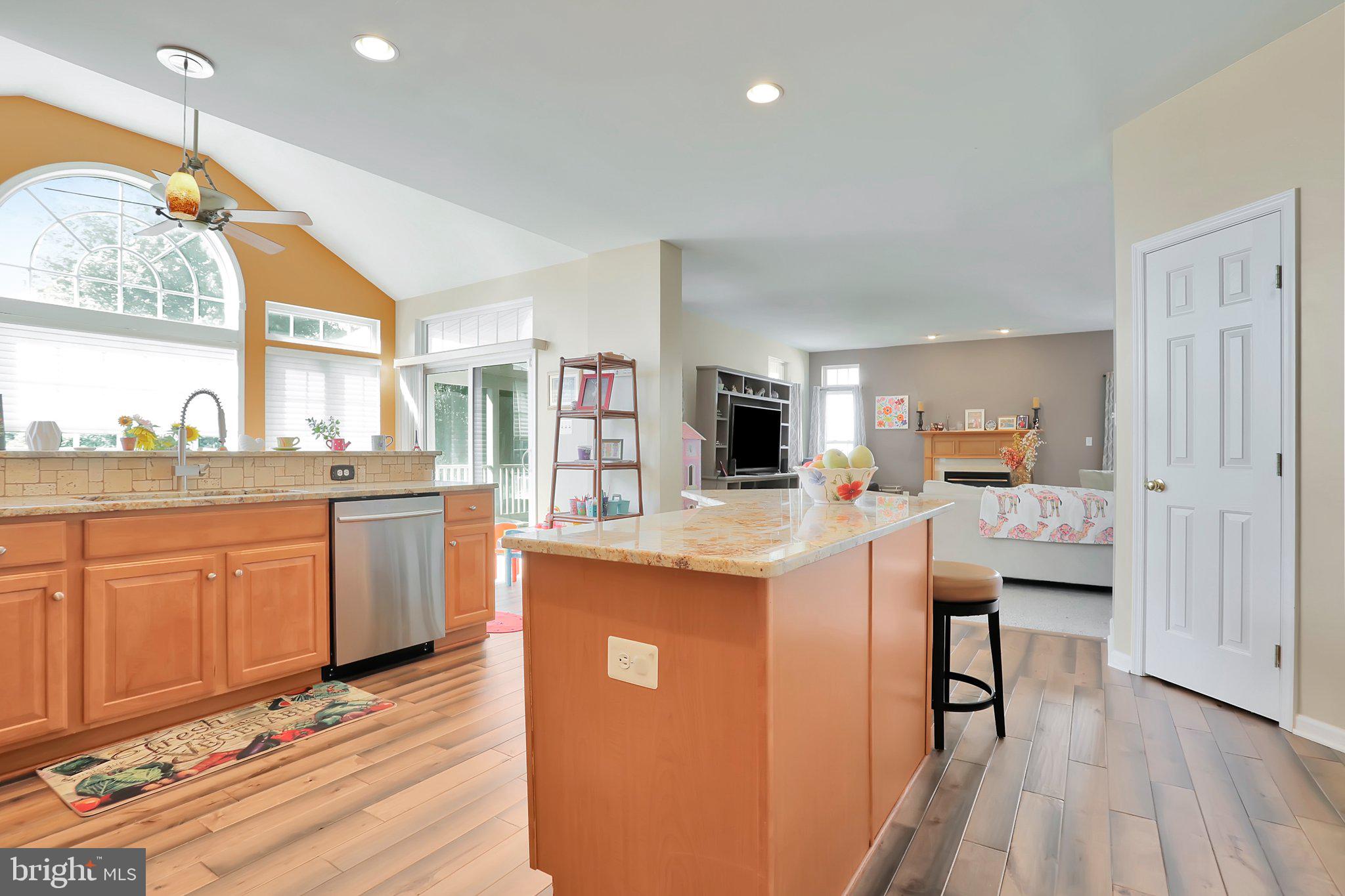 1802 Weybridge Road Frederick, MD 21702 - Photo 6 of 37 Gallery Image 6