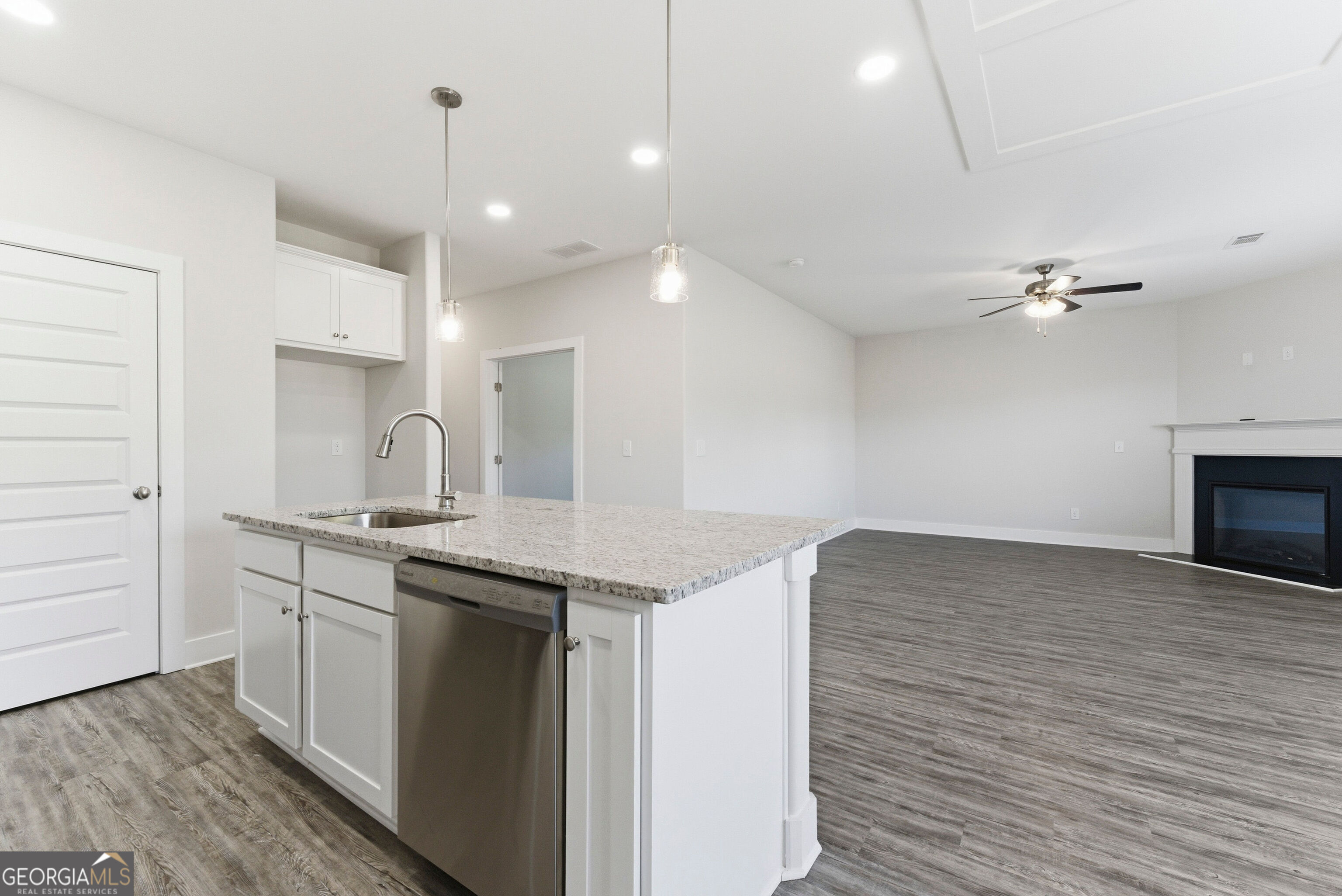 11209 Cornerstone Lane Hampton, GA 30228 - Photo 20 of 38