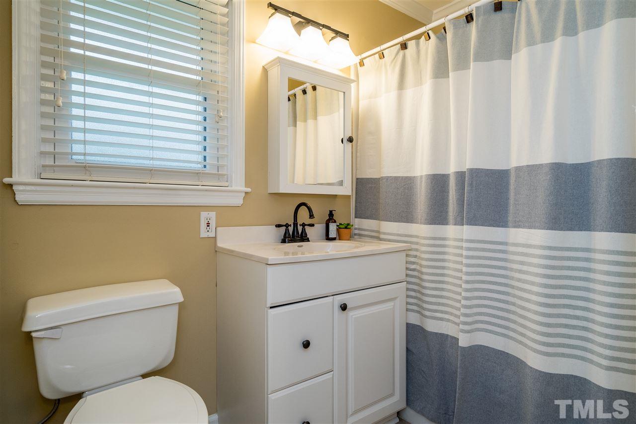 1901 Manuel Street Raleigh, NC 27612 - Photo 12 of 26 Gallery Image 12