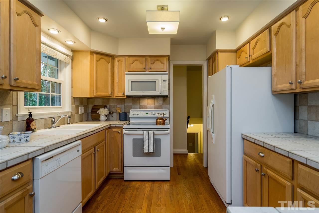 1901 Manuel Street Raleigh, NC 27612 - Photo 9 of 26 Gallery Image 9
