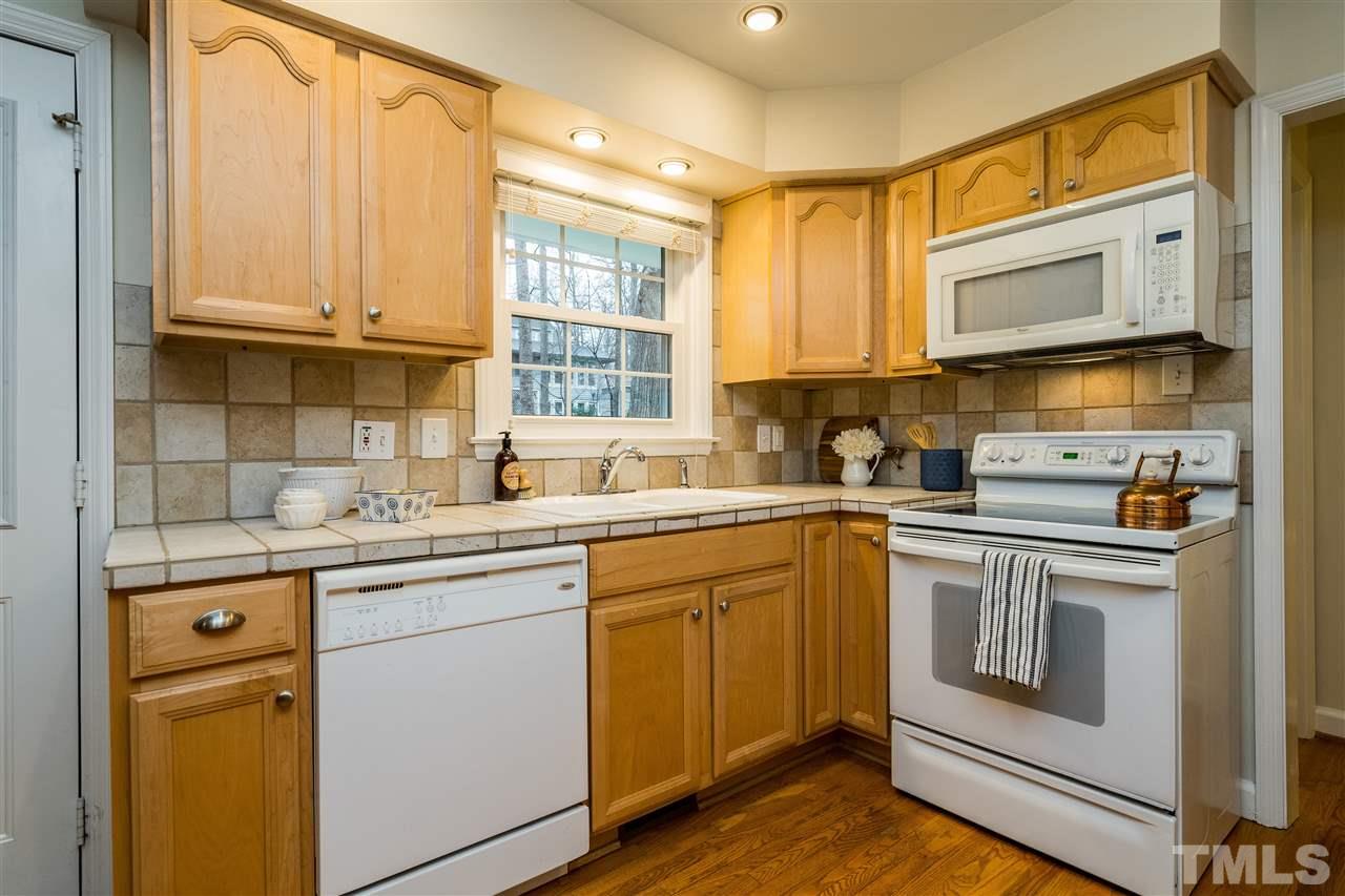 1901 Manuel Street Raleigh, NC 27612 - Photo 10 of 26 Gallery Image 10