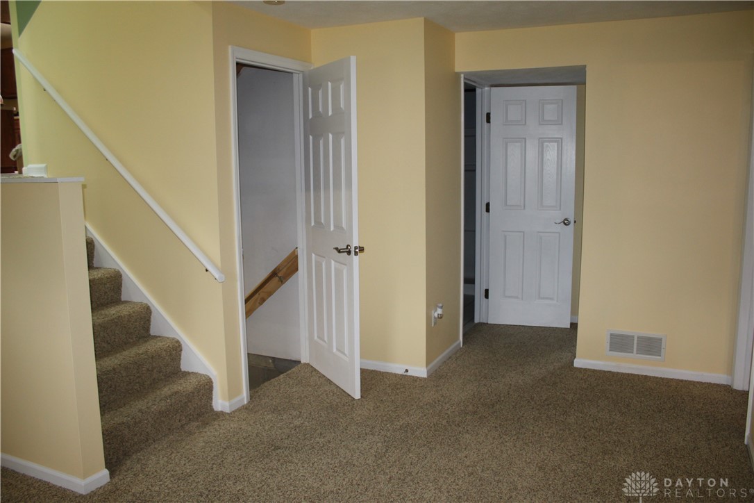 2029 Hanes Road Beavercreek, OH 45432 - Photo 21 of 30