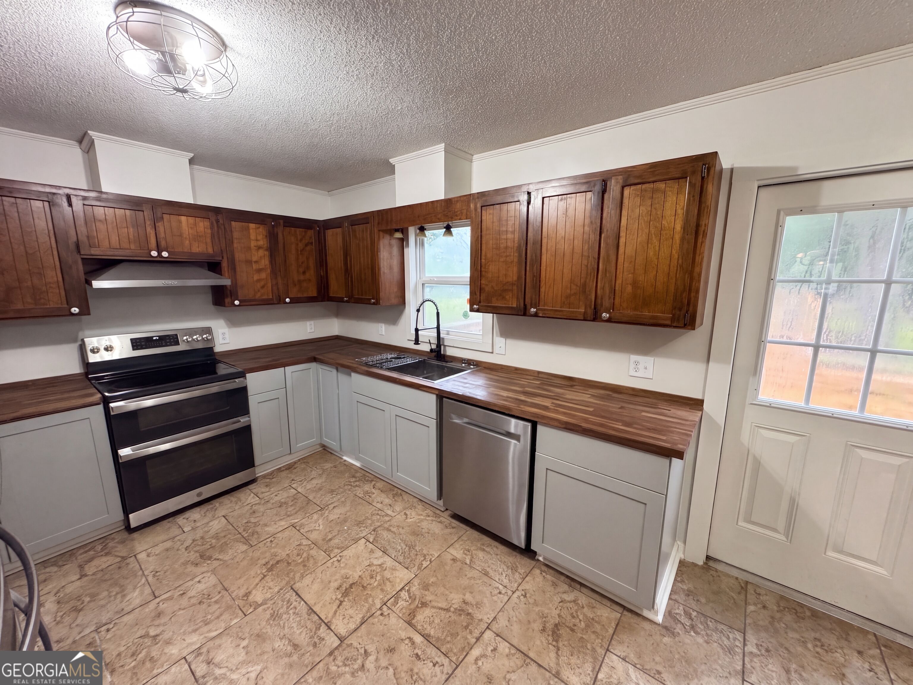 968 Edwin Phillips Road Reidsville, GA 30453 - Photo 6 of 23 Gallery Image 6