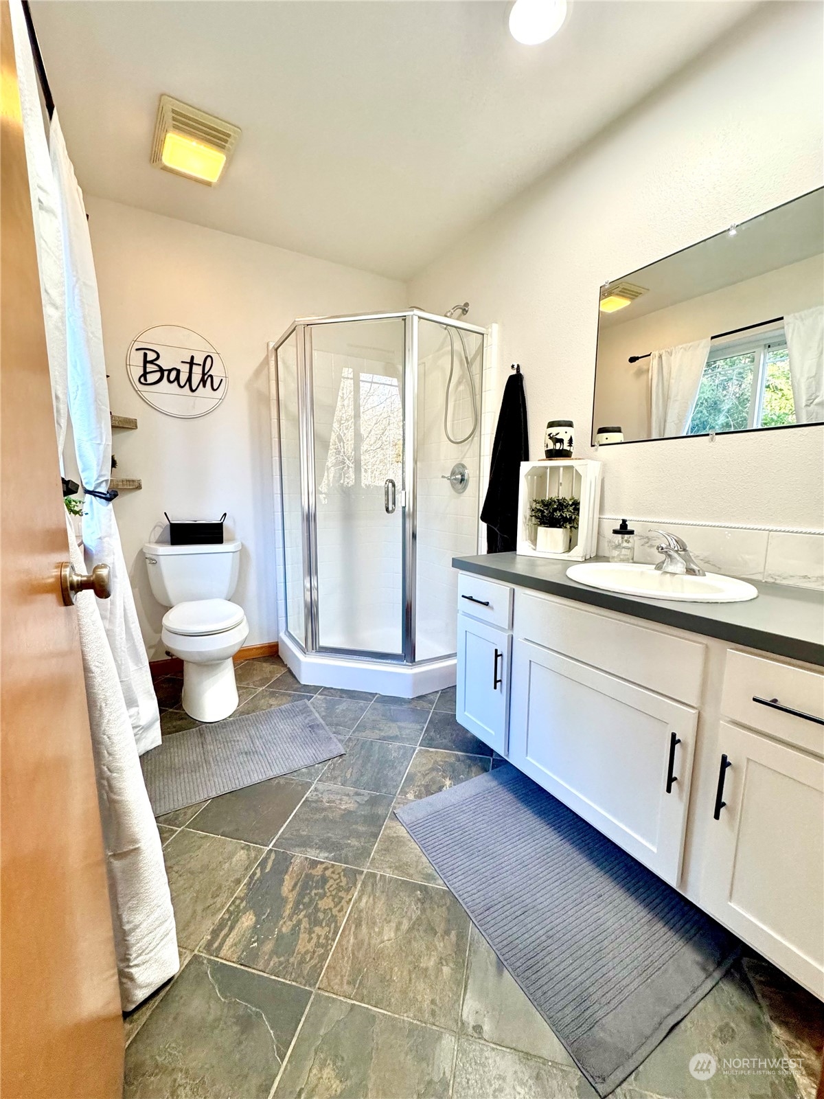 36 Hicklin Road Elma, WA 98541 - Photo 17 of 29 Gallery Image 17