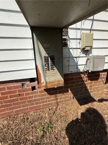 $52,000 | 37 Market Street, Williamston, SC 29697