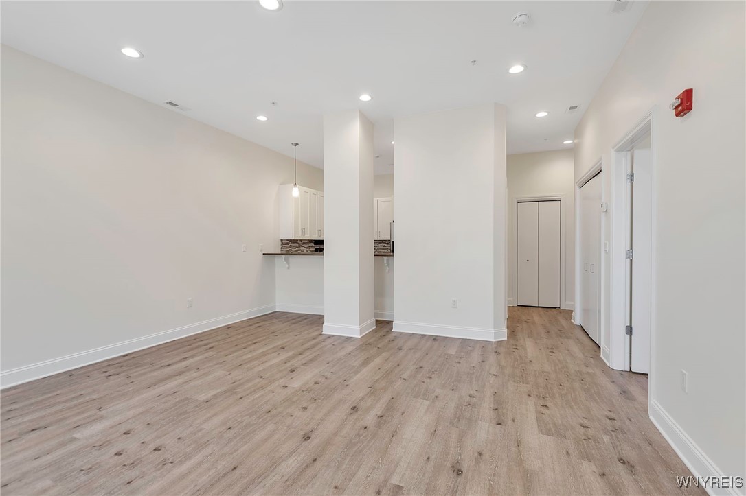 251 Main Street, Unit 404 Buffalo, NY 14203 - Photo 12 of 33