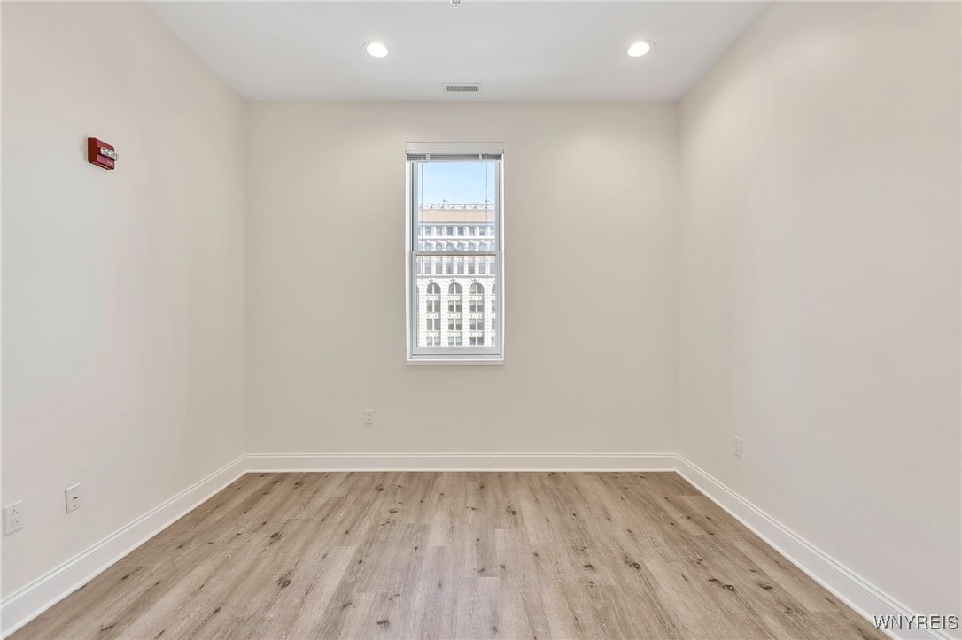 251 Main Street, Unit 404 Buffalo, NY 14203 - Photo 17 of 33
