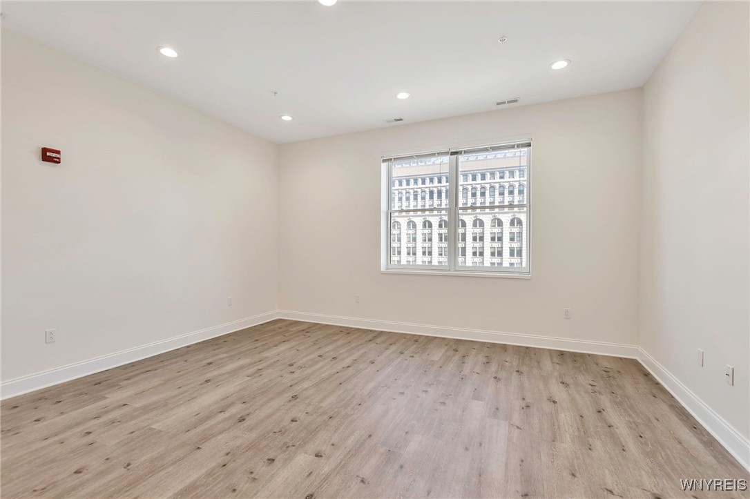 251 Main Street, Unit 404 Buffalo, NY 14203 - Photo 26 of 33