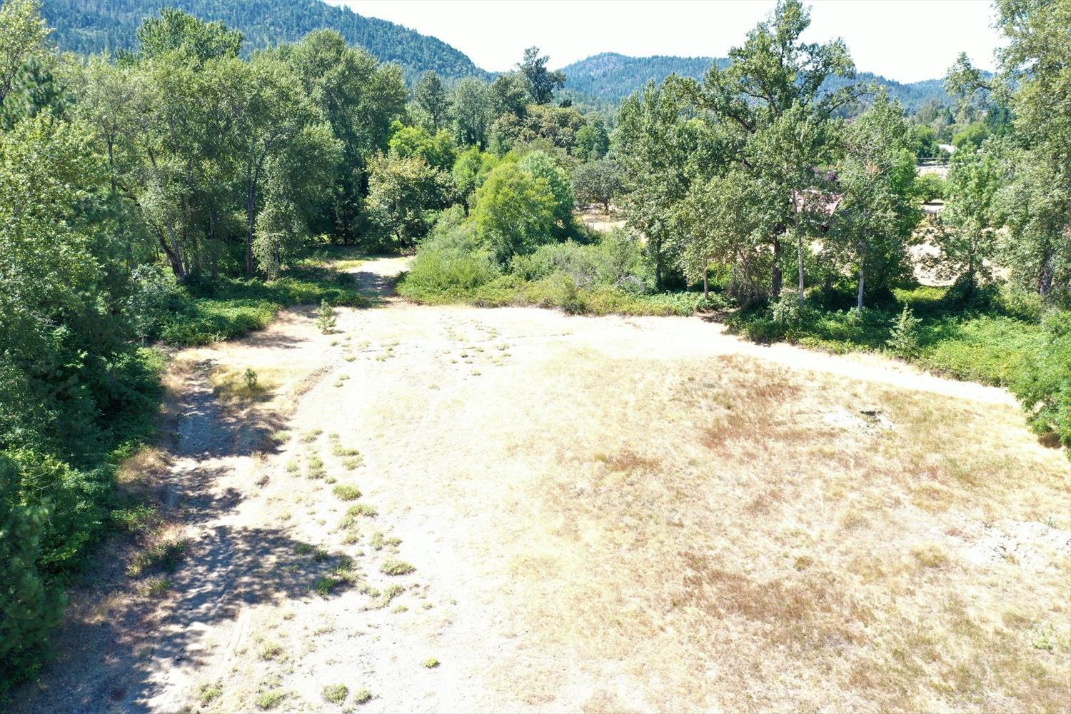 7032 New Hope Road Grants Pass, OR 97527 - Photo 8 of 35 Additional Photo