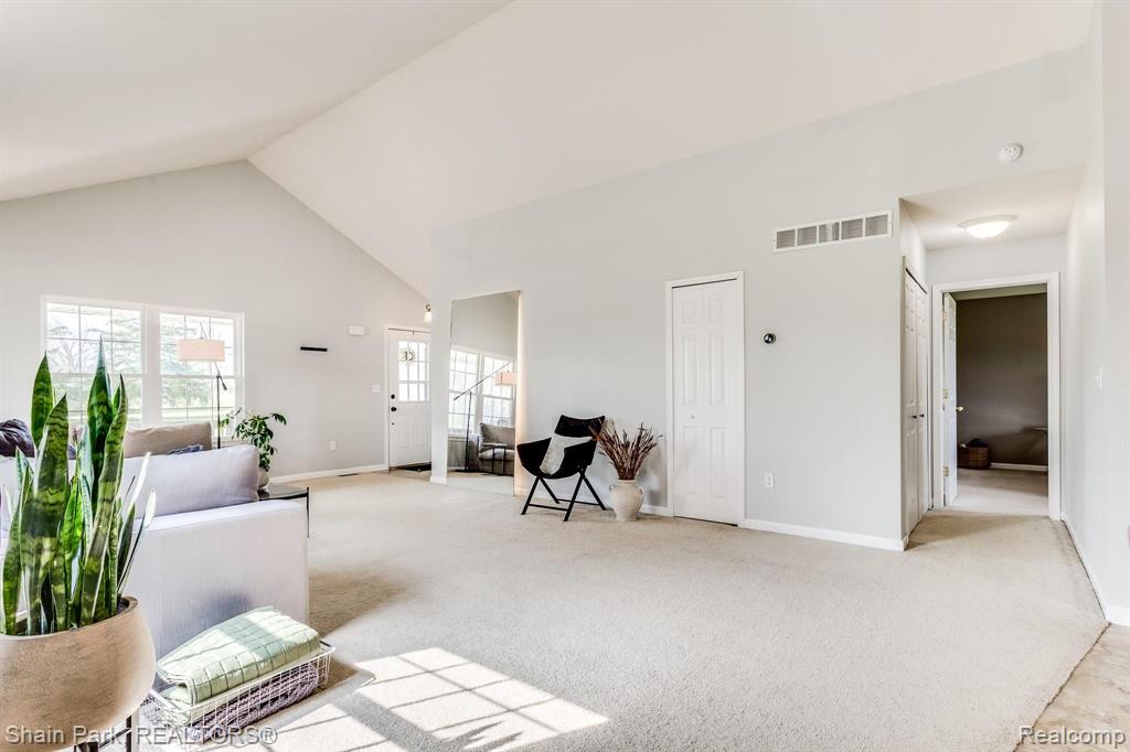 5364 McIntyre Road North Street, MI 48049 - Photo 7 of 45 Gallery Image 7