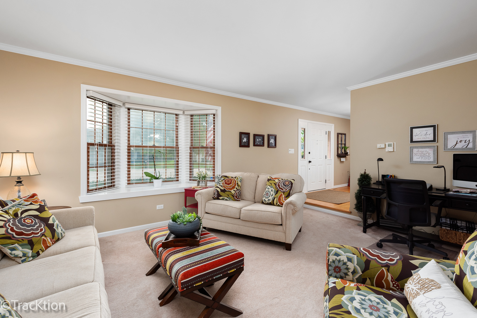 323 Stonebridge Way Mundelein, IL 60060 - Photo 5 of 36