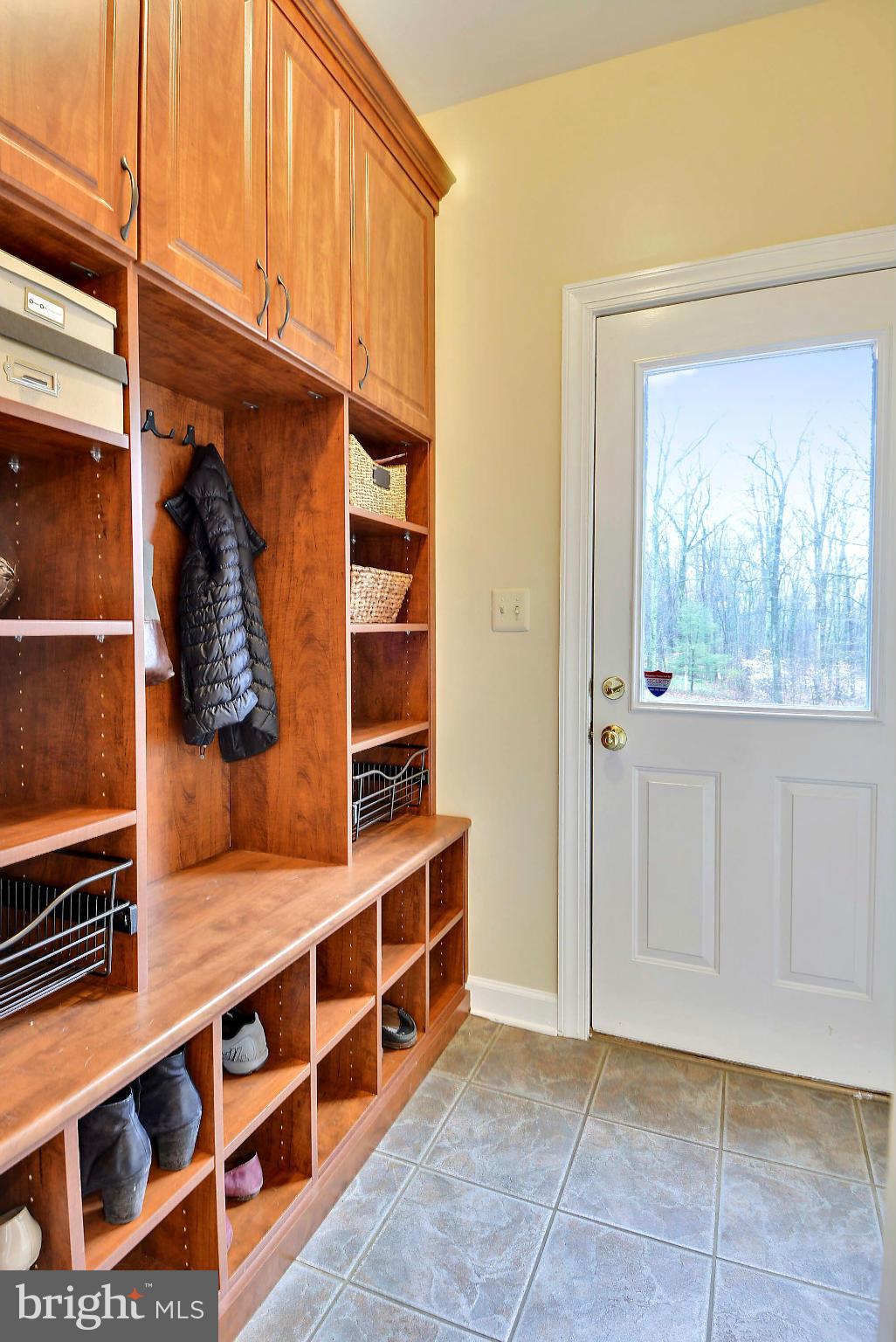 17421 Canby Road Leesburg, VA 20175 - Photo 30 of 30 Mudroom storage area