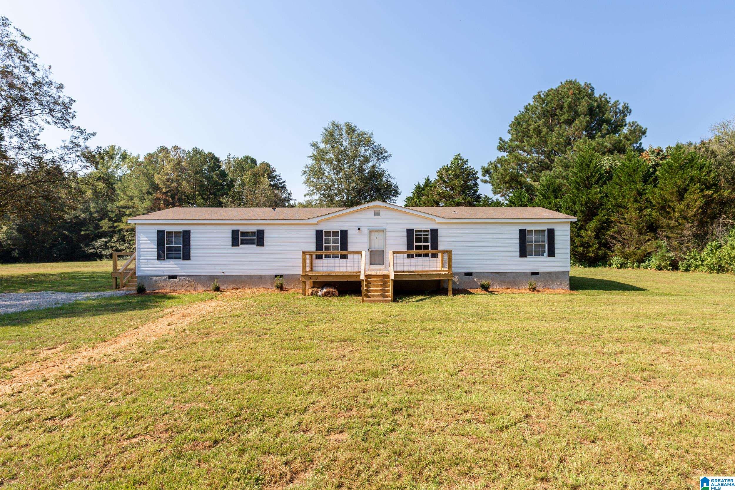 4075 Renfroe Road Talladega, AL 35160 - Photo 1 of 36