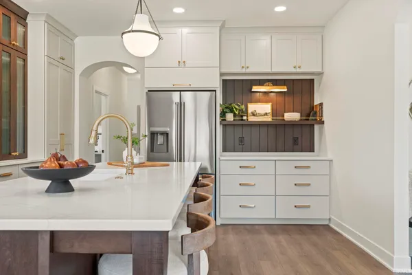 $979,900 | 594 Contour Cove, Huntertown, IN 46748