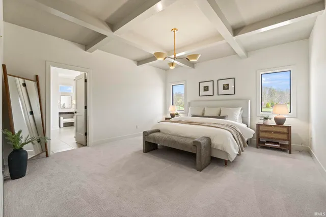 $979,900 | 594 Contour Cove, Huntertown, IN 46748