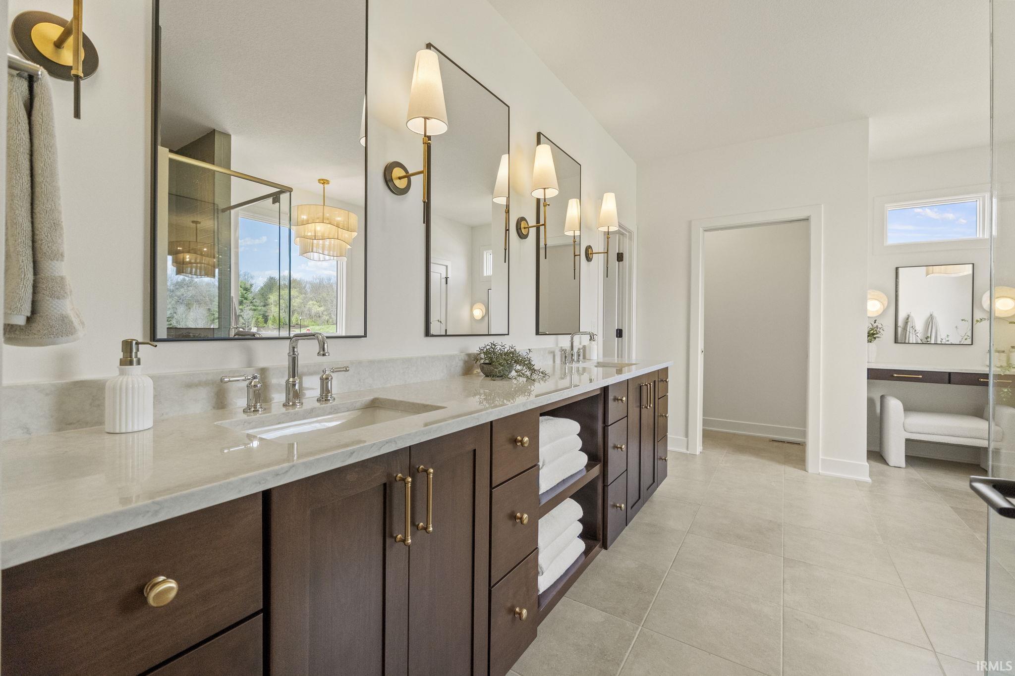 594 Contour Cove Huntertown, IN 46748 - Photo 19 of 36