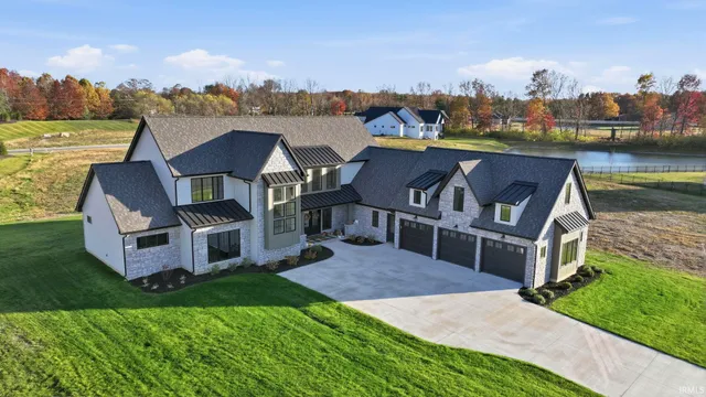 $979,900 | 594 Contour Cove, Huntertown, IN 46748