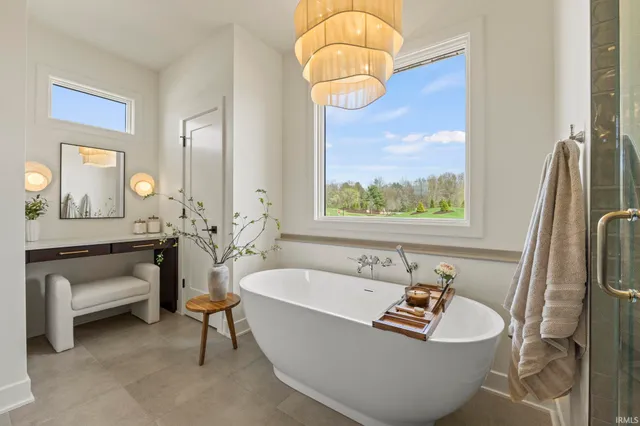 $979,900 | 594 Contour Cove, Huntertown, IN 46748