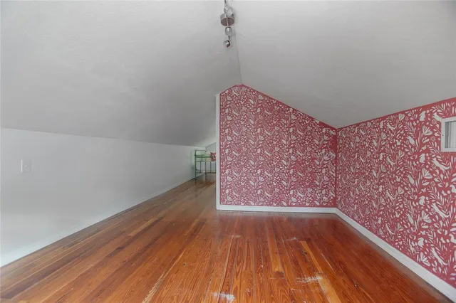 $2,050 | 1056 Stevens Street, Lake Helen, FL 32744