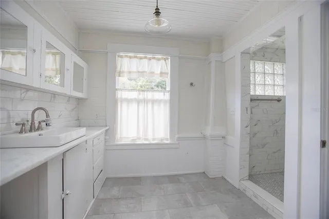 $2,050 | 1056 Stevens Street, Lake Helen, FL 32744