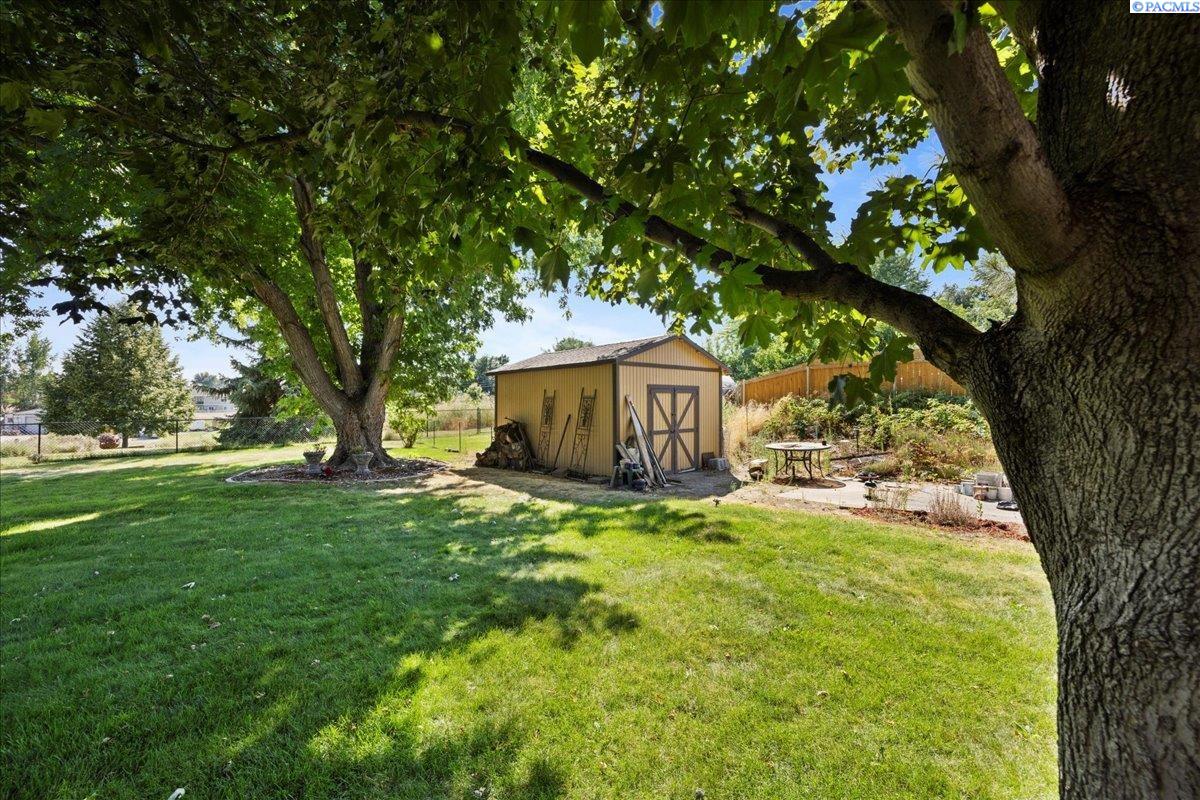 95805 East Reata Road Kennewick, WA 99338 - Photo 39 of 41 Gallery Image 39