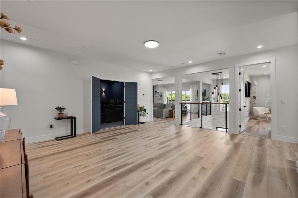 4029 Ivanhoe Lane Dallas, TX 75212 - Photo 16 of 39