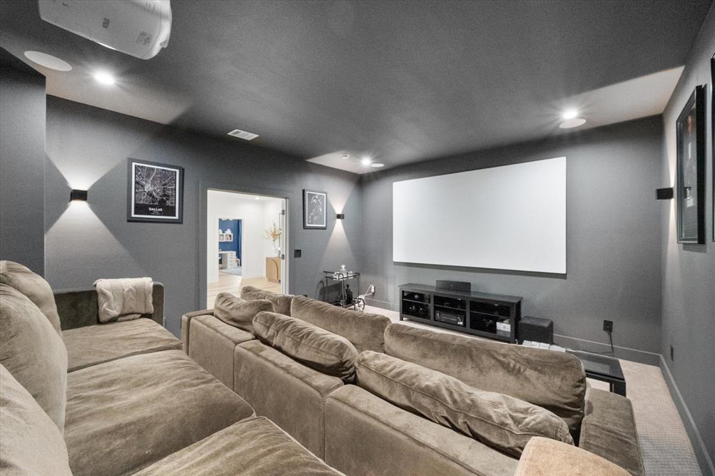 4029 Ivanhoe Lane Dallas, TX 75212 - Photo 17 of 39