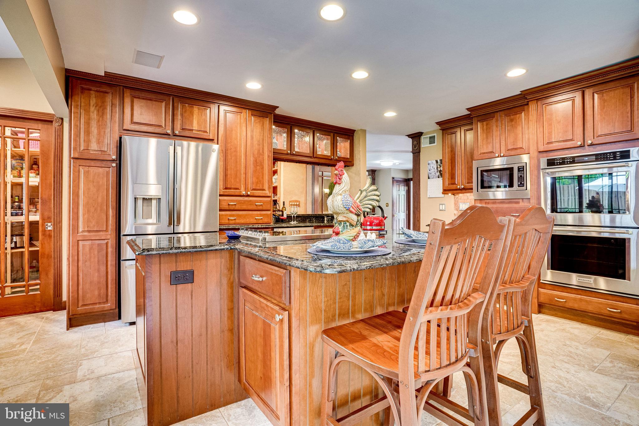 7013 Spur Road Springfield, VA 22153 - Photo 21 of 68 Everything you could want for the HUB of your Home