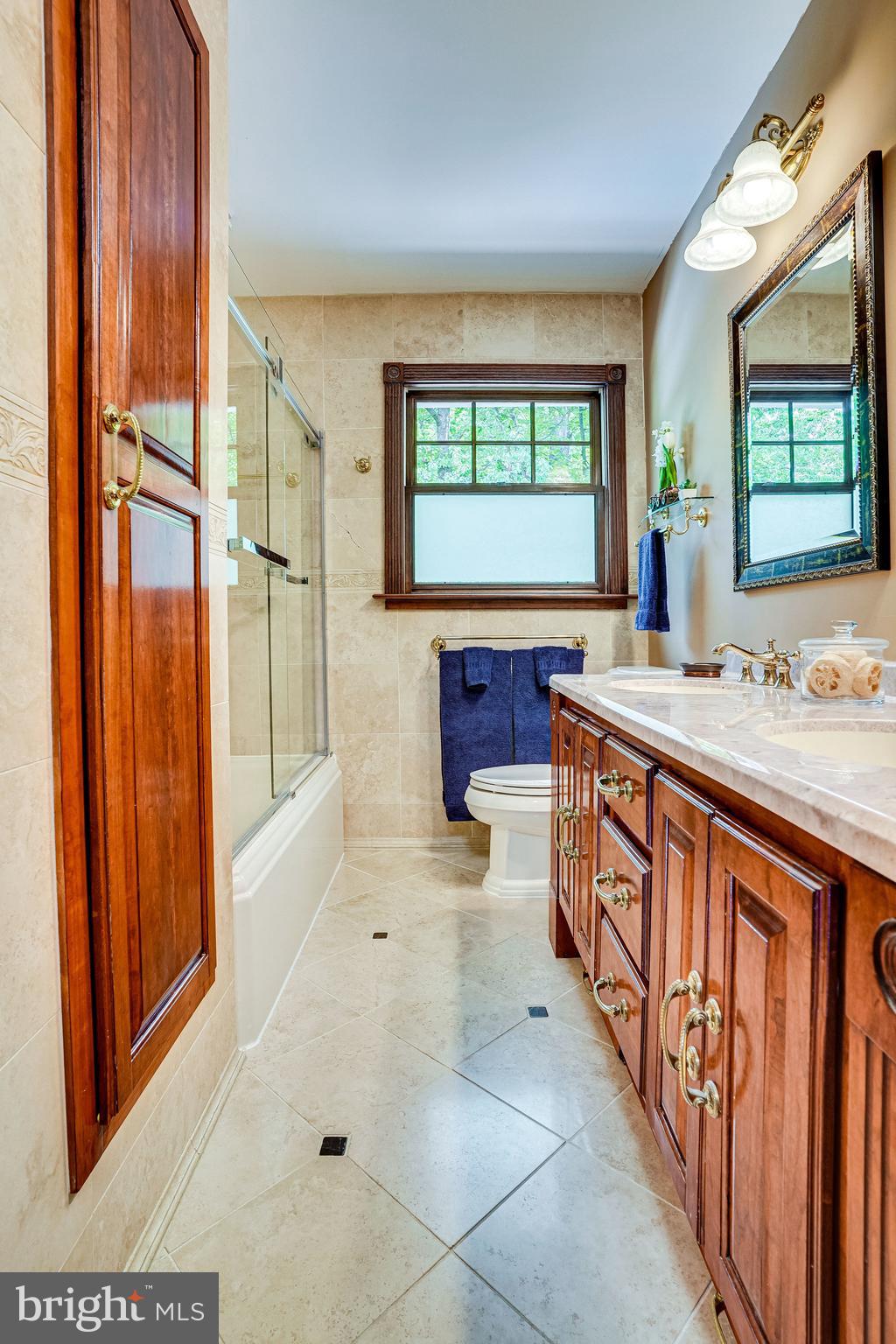 7013 Spur Road Springfield, VA 22153 - Photo 41 of 68 Fully Remodeled Upper Level Bath