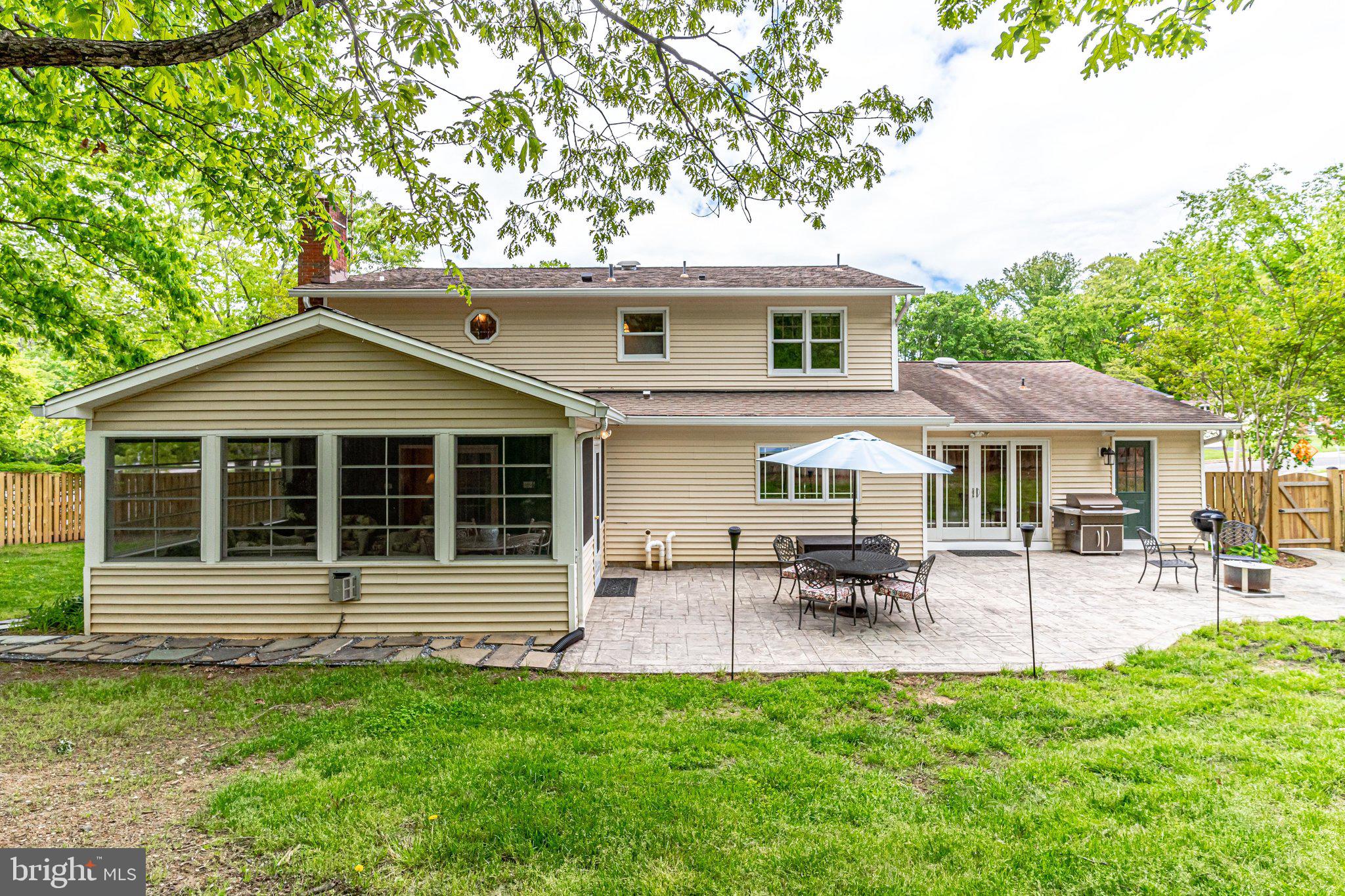 7013 Spur Road Springfield, VA 22153 - Photo 63 of 68 Even a Pretty Rear View