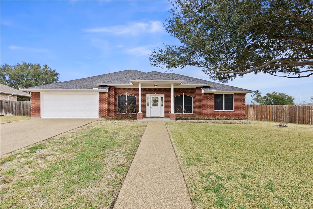 4012 Park Hurst Drive Bryan, TX 77802 - Photo 2 of 37