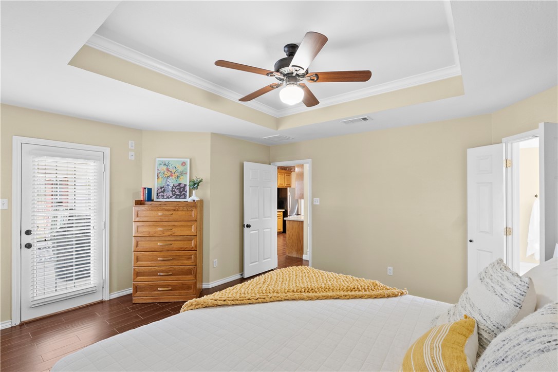 4012 Park Hurst Drive Bryan, TX 77802 - Photo 26 of 37