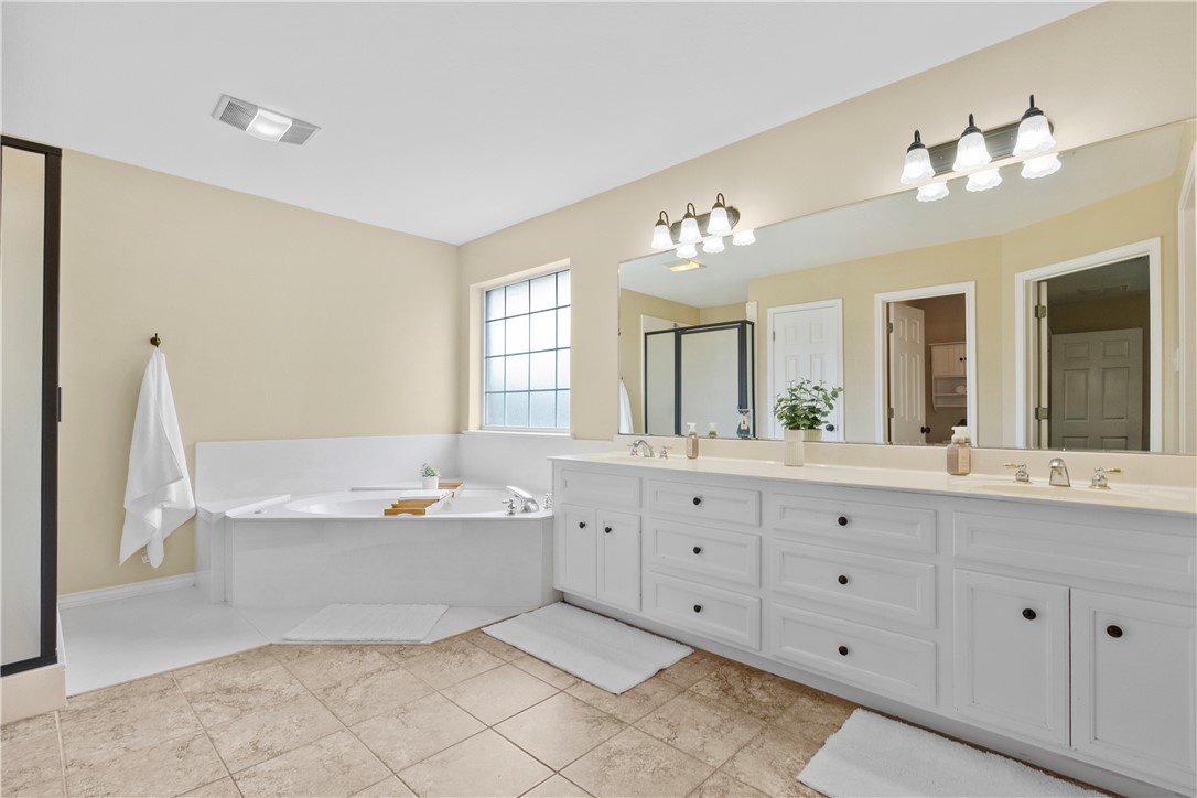 4012 Park Hurst Drive Bryan, TX 77802 - Photo 27 of 37