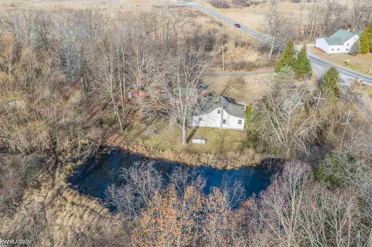 4988 Kalmbach Road Chelsea, MI 48118 - Photo 18 of 23 50030893-17.JPG